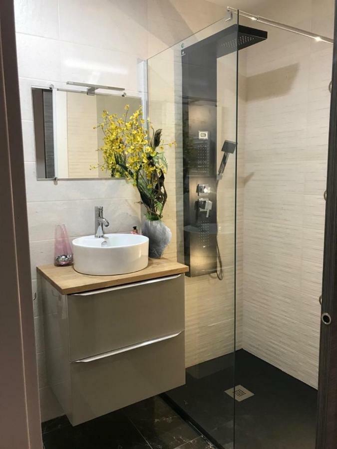 Casa Jardin Lägenhet Logroño Exteriör bild
